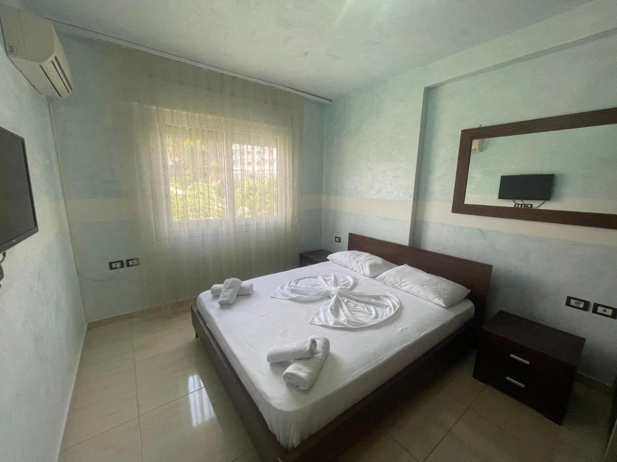 1-Stunning Sea View Apartments! Sarande Ngoại thất bức ảnh